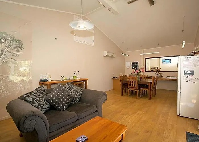 Hotel The Shed 3*